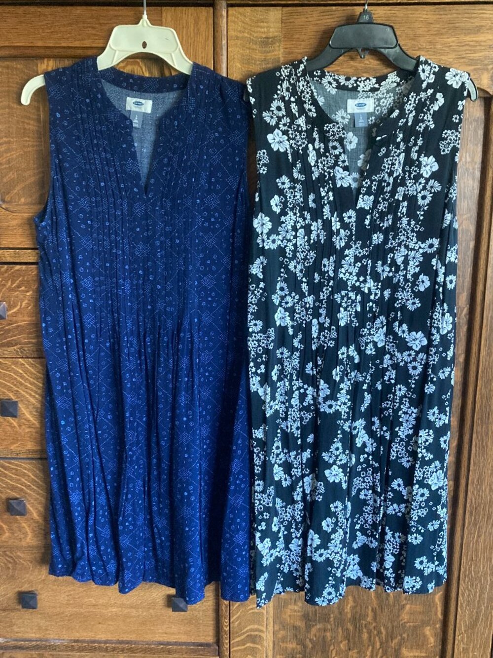 Lot of 3 Old Navy summer dresses, large, 2 excellent, 1 good condition